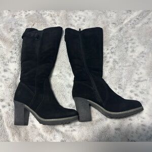 Banff Trail Faux Fur Lined 8 Women's Winter Heeled Boots Cozy Warm Black Suede